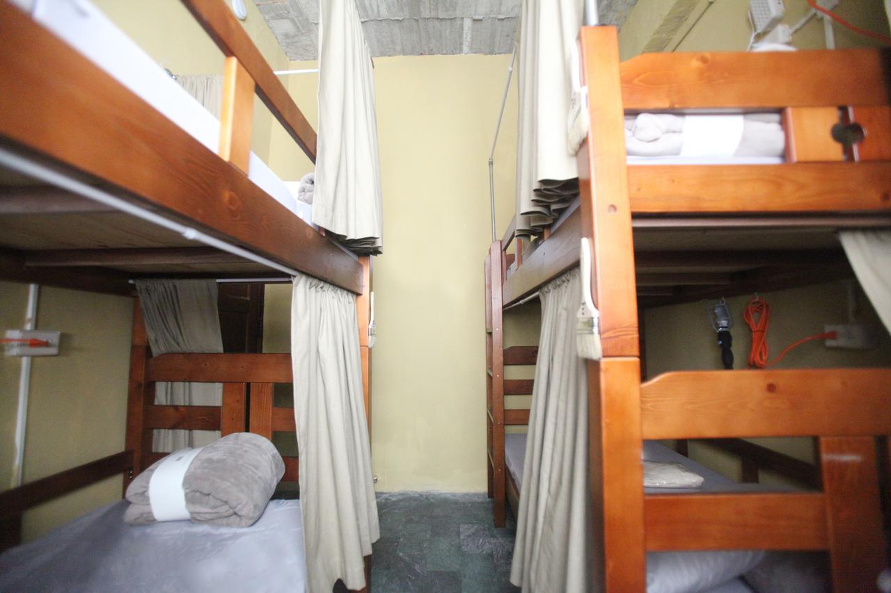 Wide Angle Hostel Đài Nam Ngoại thất bức ảnh